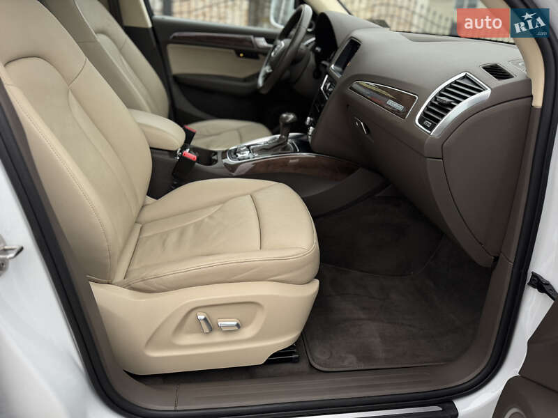 Внедорожник / Кроссовер Audi Q5 2016 в Умани