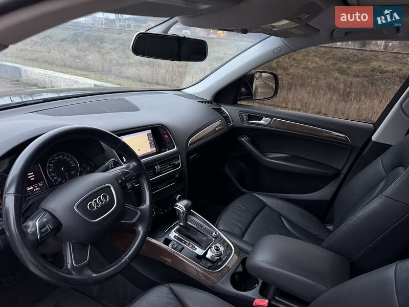 Внедорожник / Кроссовер Audi Q5 2015 в Умани