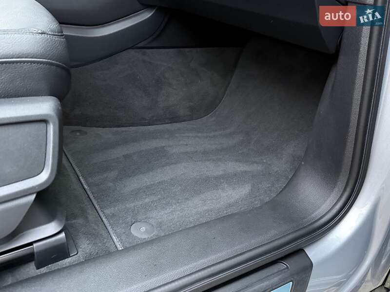 Внедорожник / Кроссовер Audi Q5 2018 в Дрогобыче