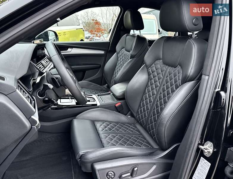 Внедорожник / Кроссовер Audi Q5 2022 в Одессе