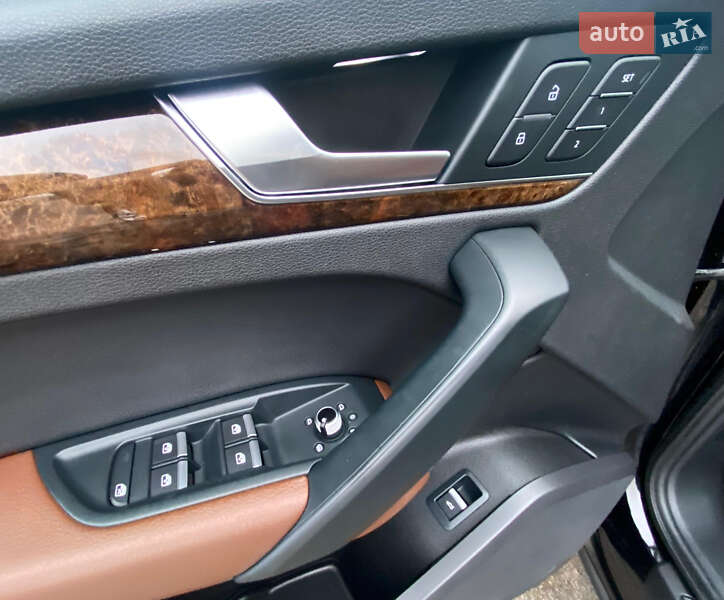 Позашляховик / Кросовер Audi Q5 2018 в Рівному