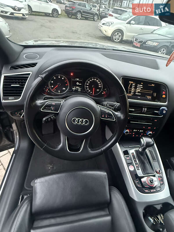 Внедорожник / Кроссовер Audi Q5 2016 в Ровно