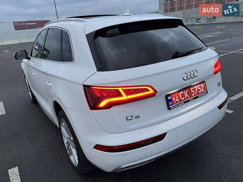 Внедорожник / Кроссовер Audi Q5 2018 в Львове