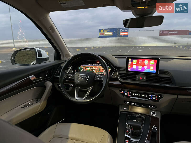 Внедорожник / Кроссовер Audi Q5 2018 в Львове