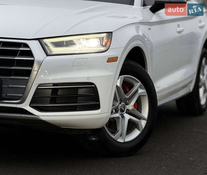 Внедорожник / Кроссовер Audi Q5 2018 в Кривом Роге