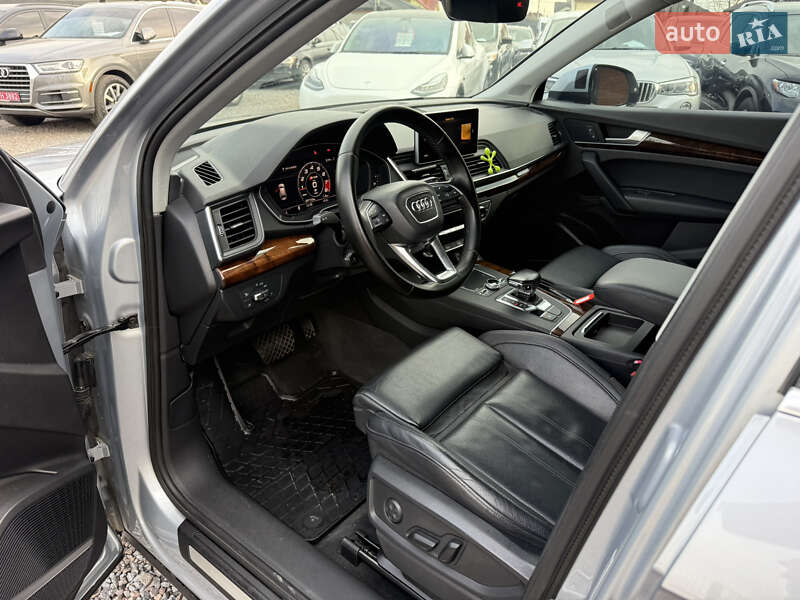 Внедорожник / Кроссовер Audi Q5 2018 в Стрые