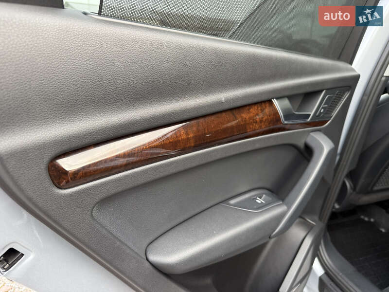 Внедорожник / Кроссовер Audi Q5 2018 в Стрые