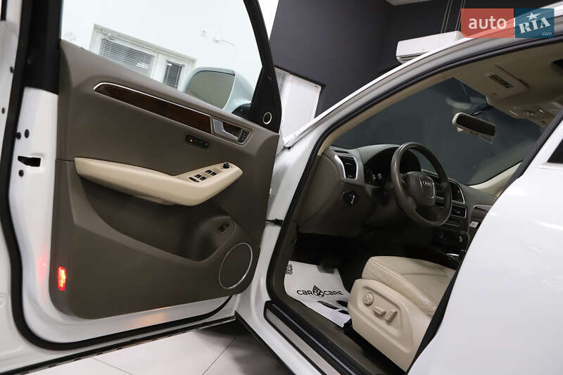 Внедорожник / Кроссовер Audi Q5 2012 в Дрогобыче