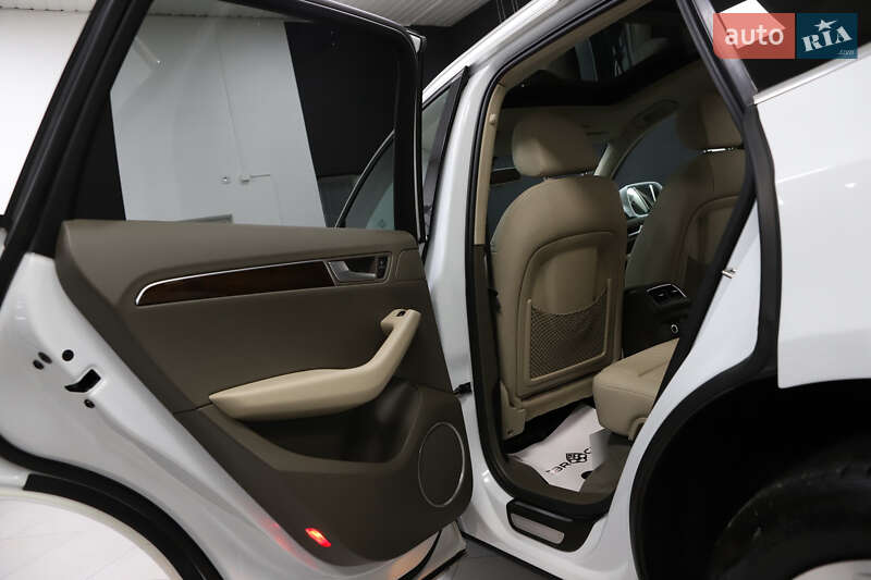 Внедорожник / Кроссовер Audi Q5 2012 в Дрогобыче