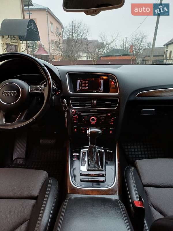 Внедорожник / Кроссовер Audi Q5 2014 в Ивано-Франковске