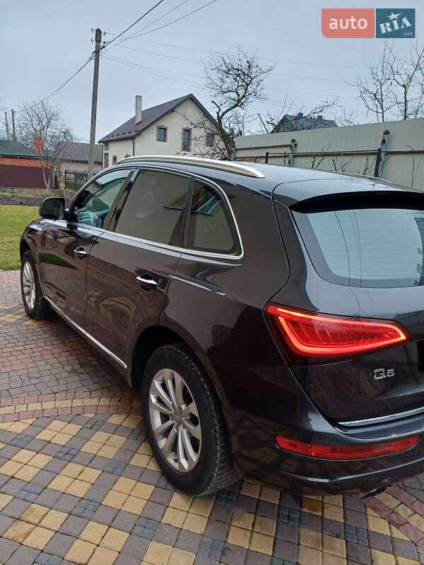 Внедорожник / Кроссовер Audi Q5 2014 в Ивано-Франковске