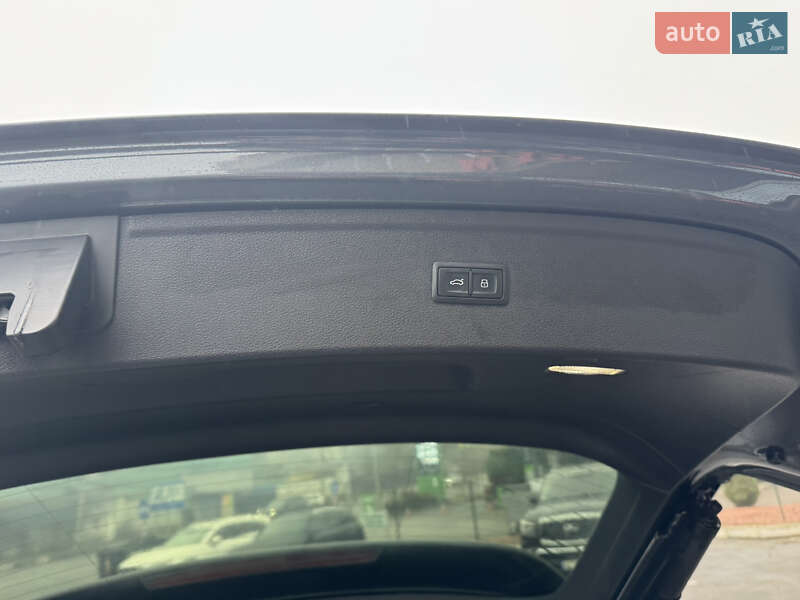 Внедорожник / Кроссовер Audi Q5 2017 в Харькове