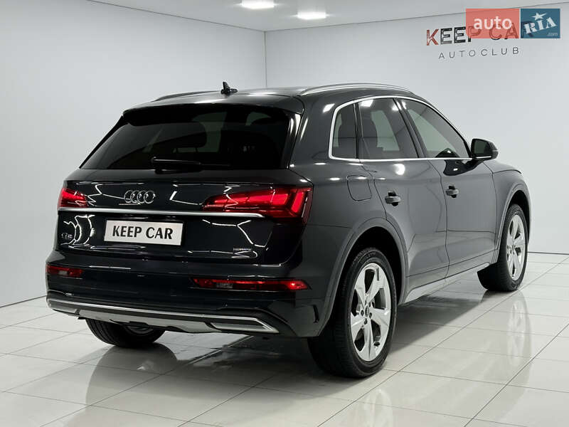 Позашляховик / Кросовер Audi Q5 2021 в Одесі