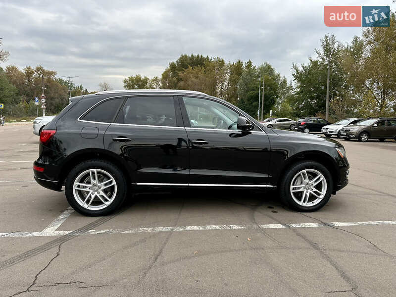 Внедорожник / Кроссовер Audi Q5 2015 в Киеве