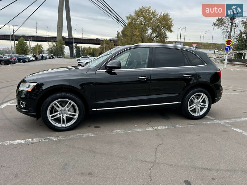 Внедорожник / Кроссовер Audi Q5 2015 в Киеве