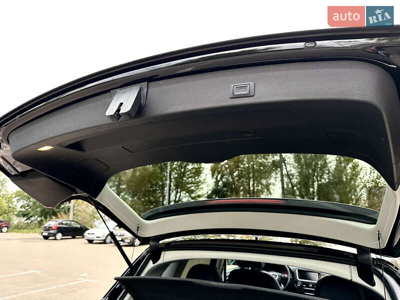 Внедорожник / Кроссовер Audi Q5 2015 в Киеве