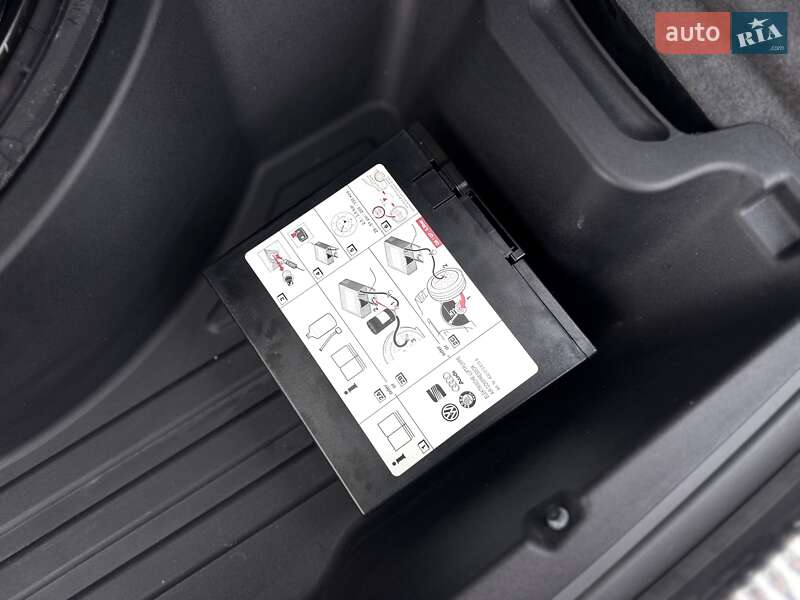 Внедорожник / Кроссовер Audi Q5 2016 в Стрые