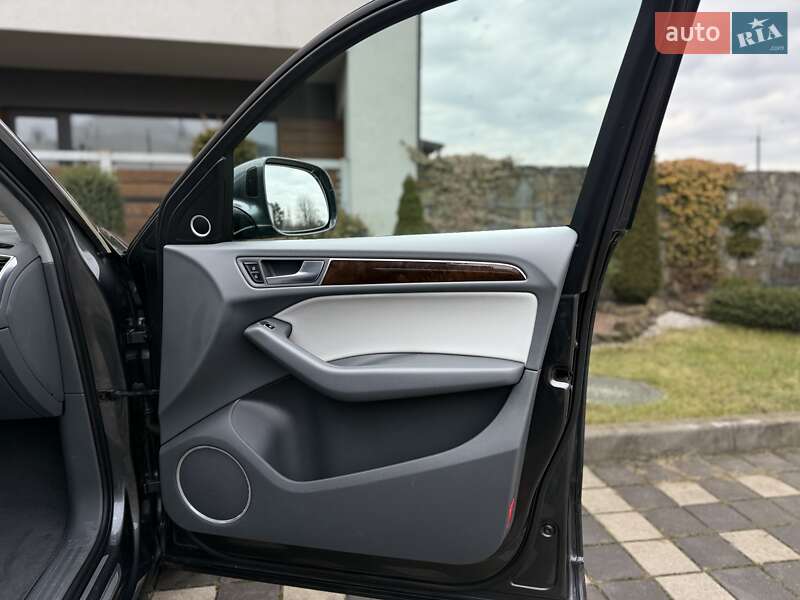 Внедорожник / Кроссовер Audi Q5 2016 в Стрые