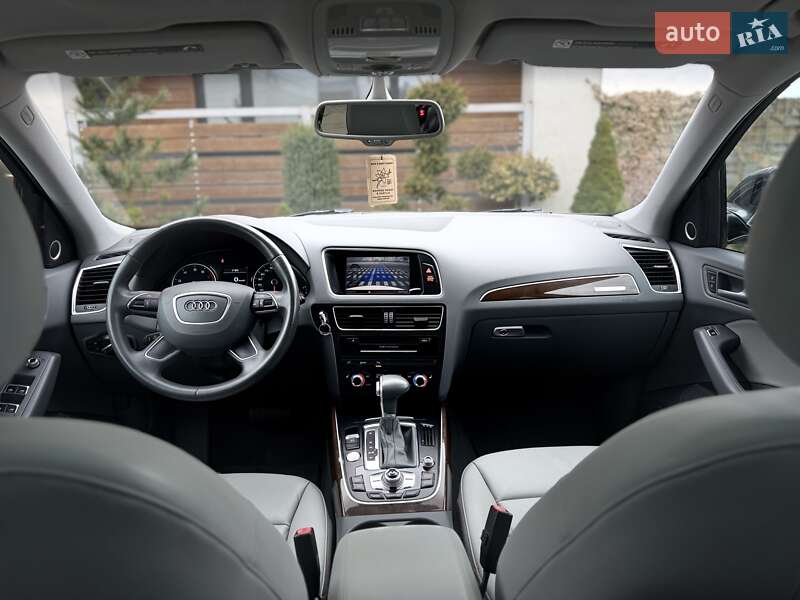 Внедорожник / Кроссовер Audi Q5 2016 в Стрые