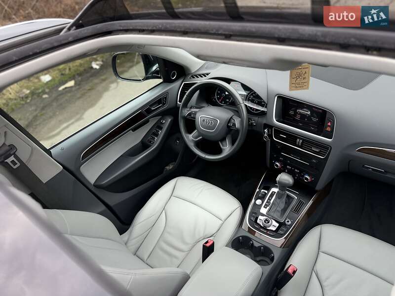 Внедорожник / Кроссовер Audi Q5 2016 в Стрые