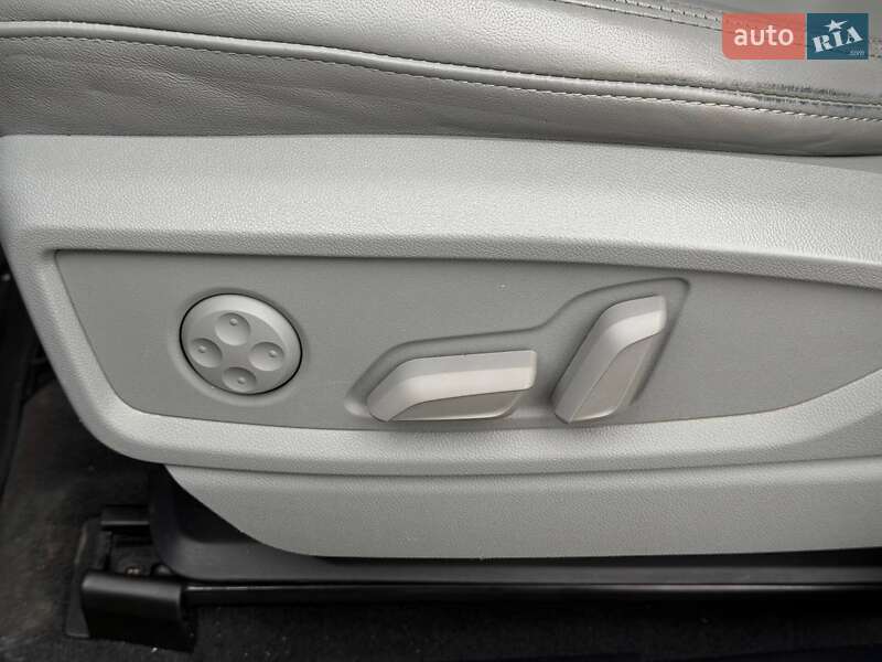 Внедорожник / Кроссовер Audi Q5 2021 в Кривом Роге