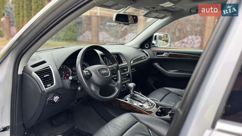 Внедорожник / Кроссовер Audi Q5 2016 в Ровно