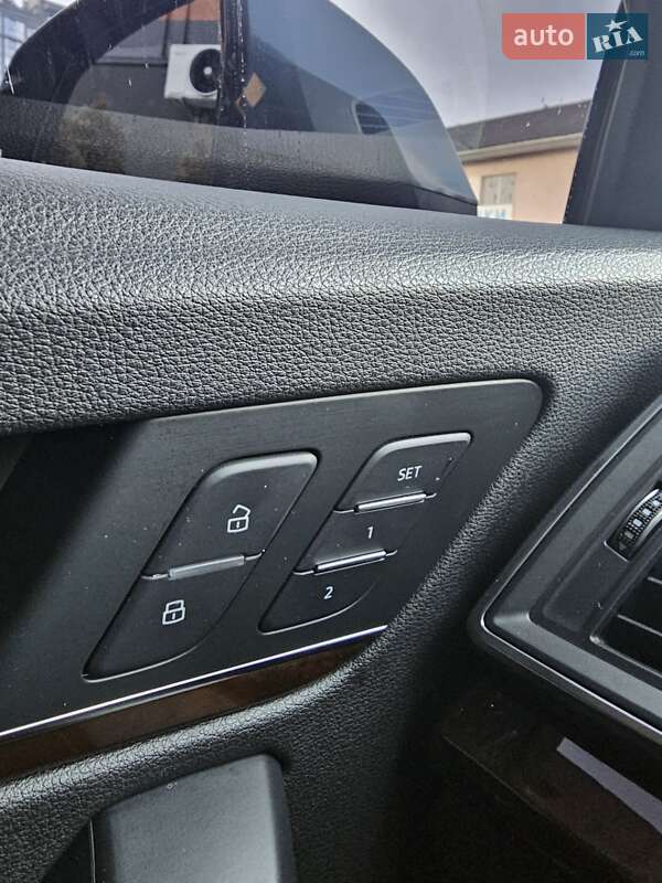 Внедорожник / Кроссовер Audi Q5 2017 в Луцке