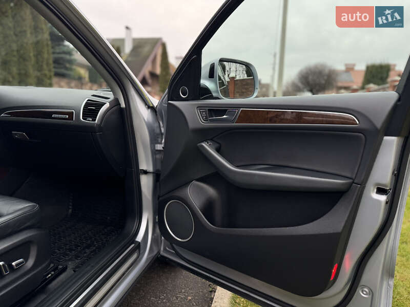 Внедорожник / Кроссовер Audi Q5 2016 в Ровно