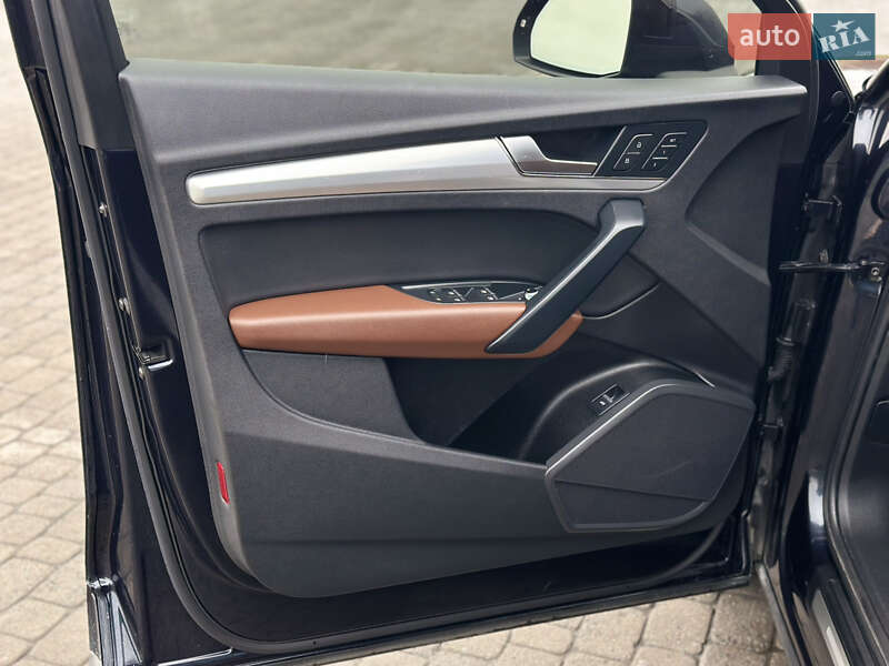 Внедорожник / Кроссовер Audi Q5 2020 в Ровно