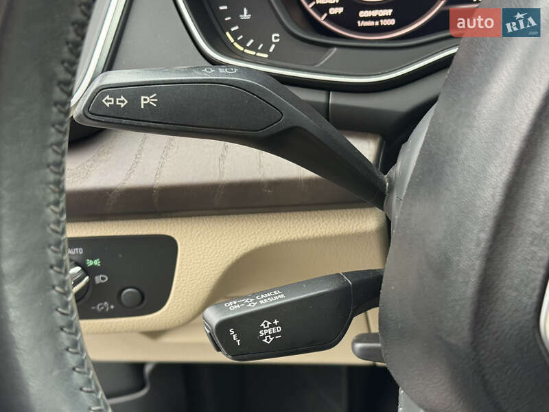 Позашляховик / Кросовер Audi Q5 2018 в Самборі