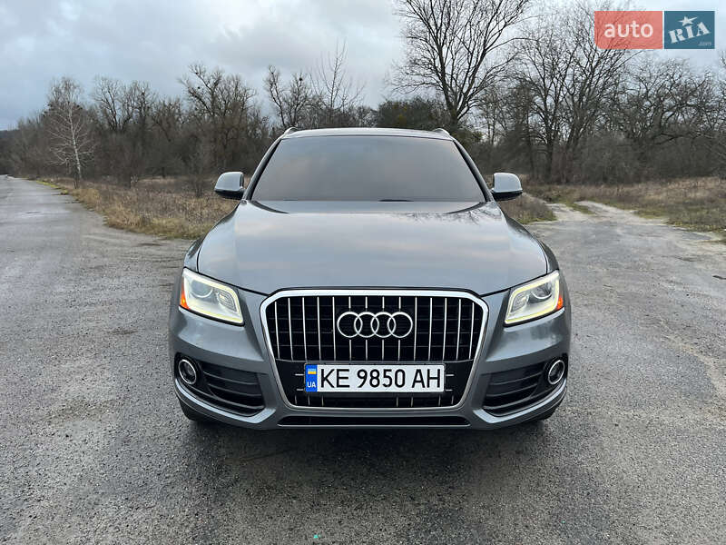 Внедорожник / Кроссовер Audi Q5 2015 в Полтаве