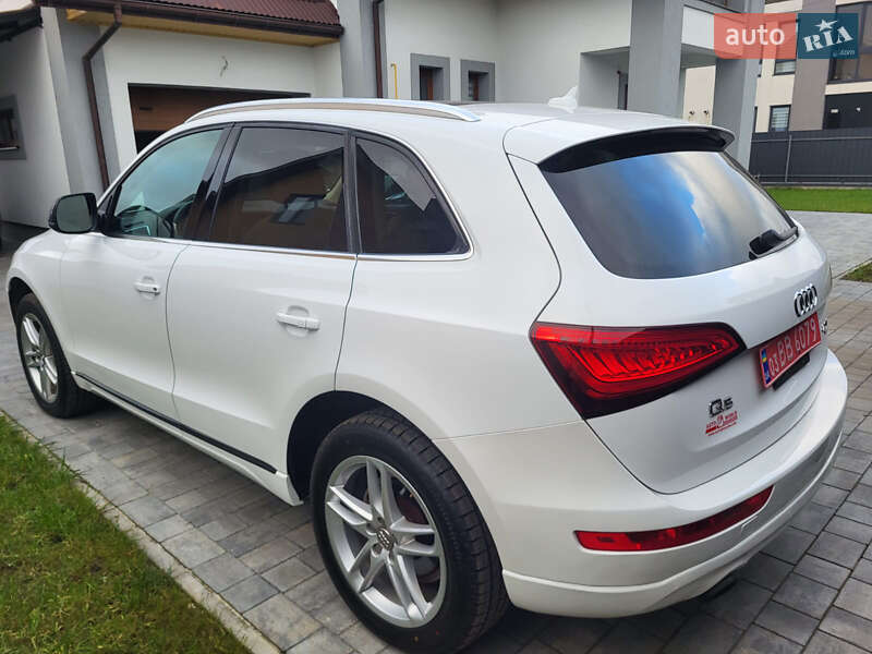 Внедорожник / Кроссовер Audi Q5 2013 в Львове