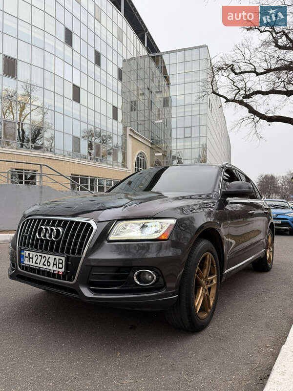 Внедорожник / Кроссовер Audi Q5 2014 в Одессе