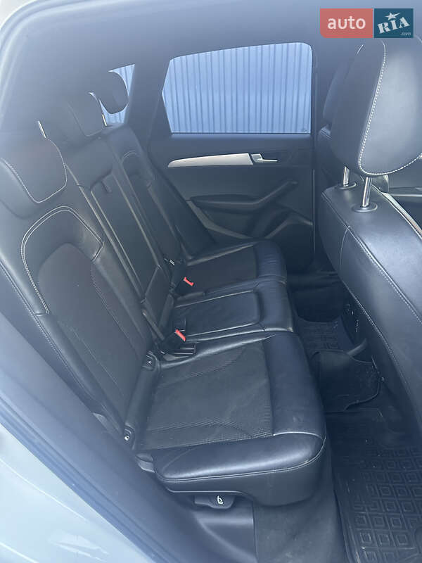 Внедорожник / Кроссовер Audi Q5 2012 в Хмельницком