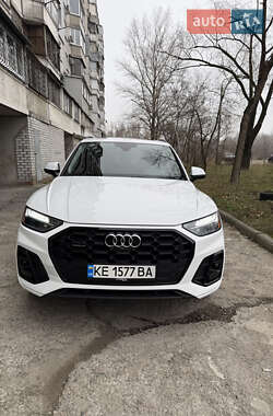 Внедорожник / Кроссовер Audi Q5 2021 в Днепре