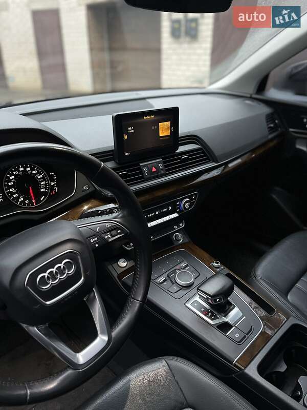 Позашляховик / Кросовер Audi Q5 2018 в Харкові