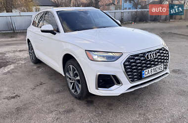 Внедорожник / Кроссовер Audi Q5 2020 в Киеве