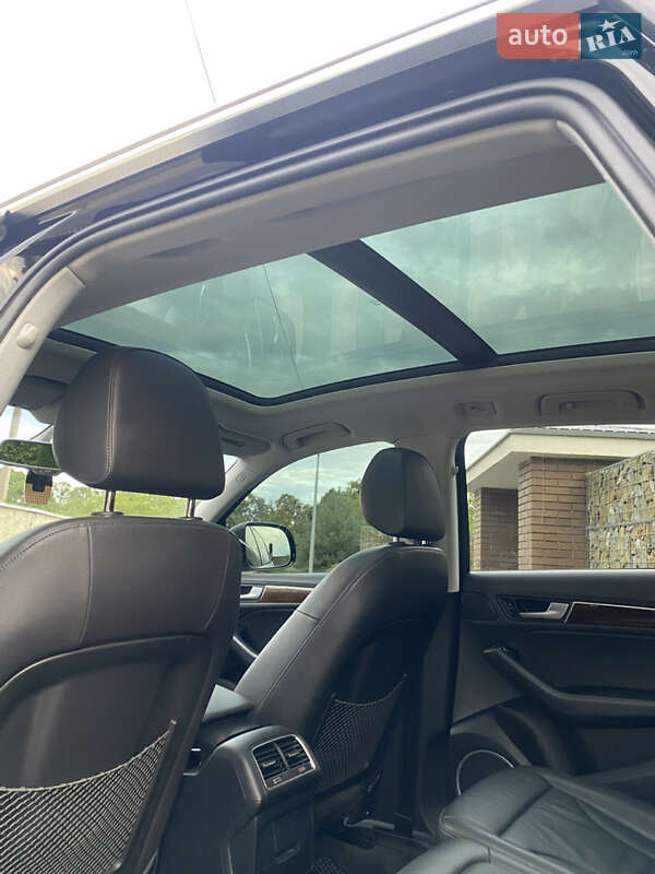 Внедорожник / Кроссовер Audi Q5 2016 в Стрые