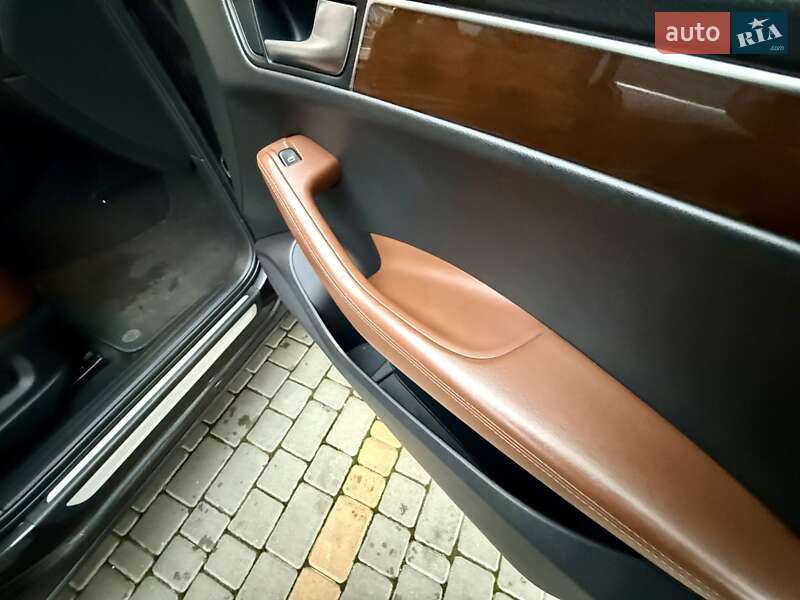 Внедорожник / Кроссовер Audi Q5 2009 в Одессе