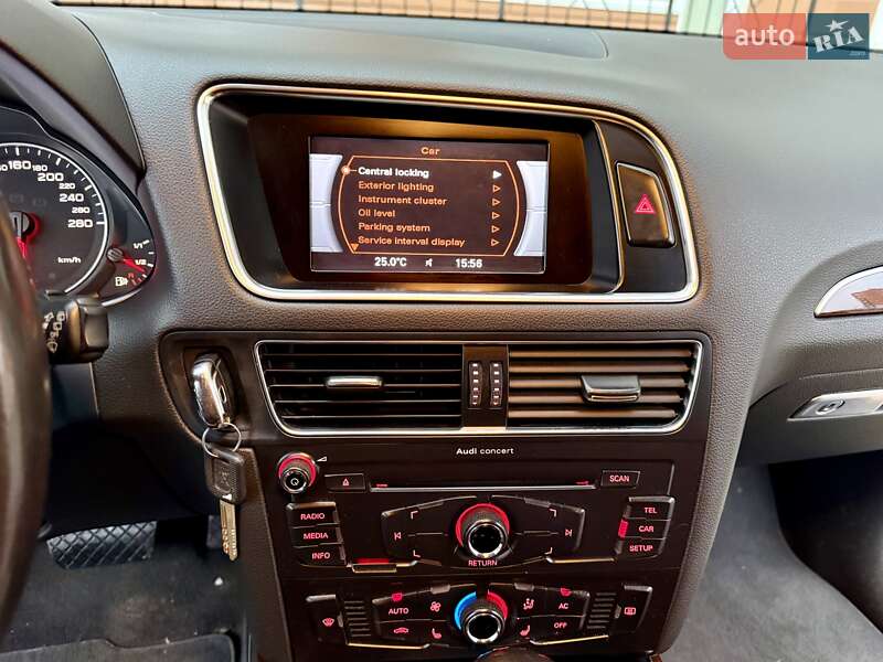 Внедорожник / Кроссовер Audi Q5 2009 в Одессе