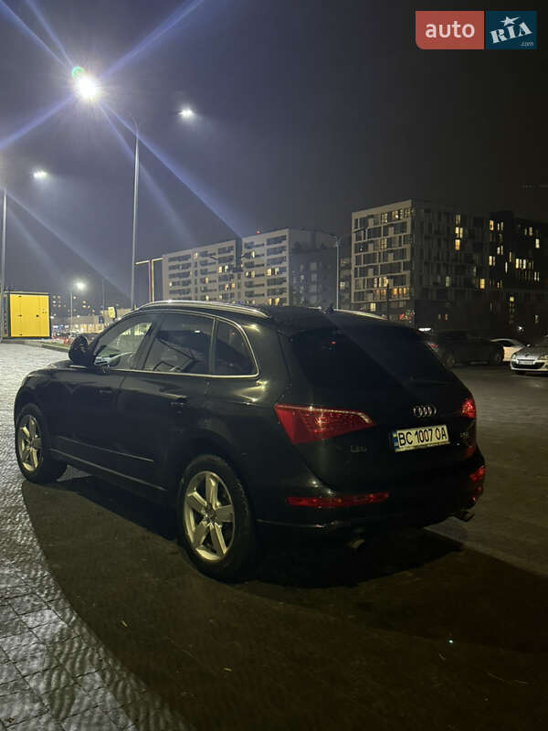 Внедорожник / Кроссовер Audi Q5 2011 в Львове