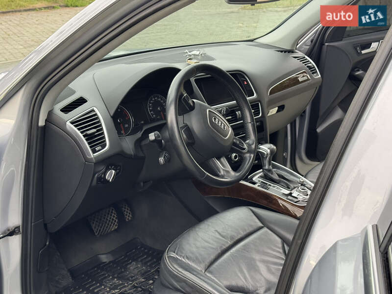 Внедорожник / Кроссовер Audi Q5 2015 в Дубно фото 12 Внедорожник / Кроссовер Audi Q5 2015 в Дубно