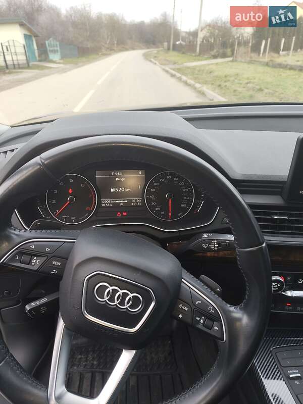 Внедорожник / Кроссовер Audi Q5 2018 в Львове