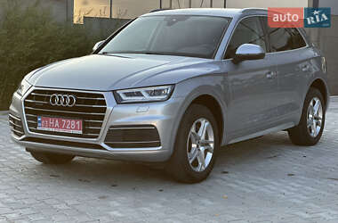 Внедорожник / Кроссовер Audi Q5 2019 в Киеве