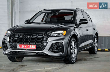 Внедорожник / Кроссовер Audi Q5 2022 в Ровно