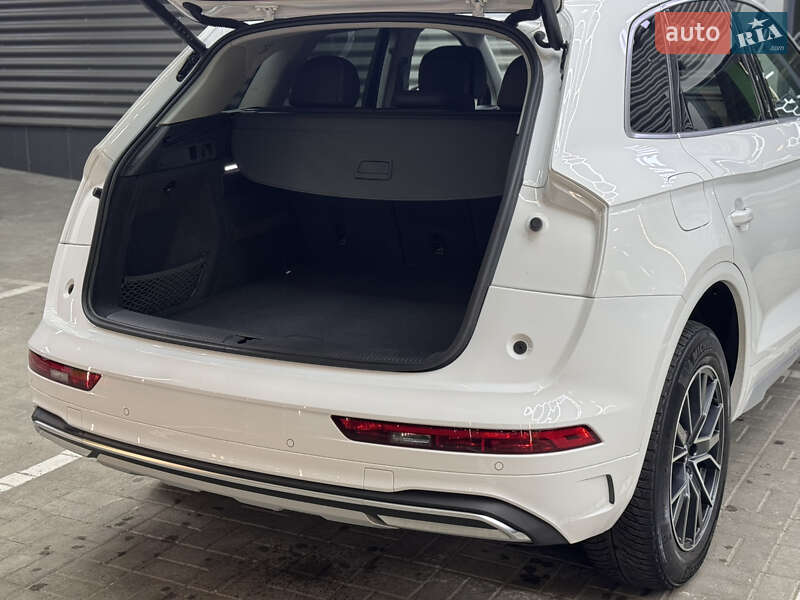 Внедорожник / Кроссовер Audi Q5 2024 в Киеве фото 15 Внедорожник / Кроссовер Audi Q5 2024 в Киеве