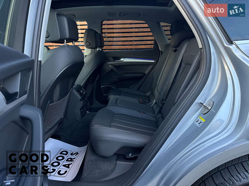 Позашляховик / Кросовер Audi Q5 2020 в Одесі