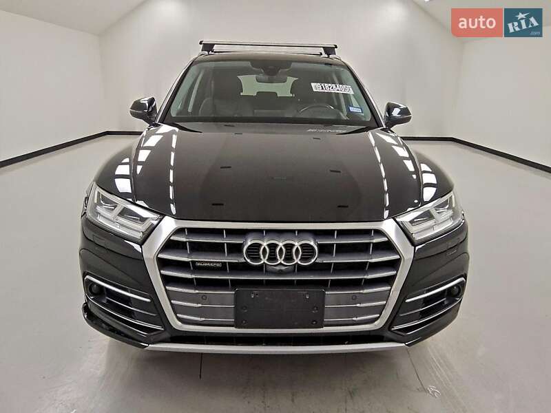 Внедорожник / Кроссовер Audi Q5 2019 в Днепре