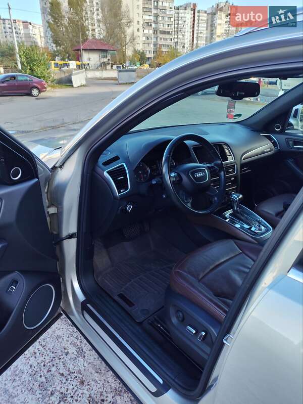 Позашляховик / Кросовер Audi Q5 2016 в Києві фото 18 Позашляховик / Кросовер Audi Q5 2016 в Києві