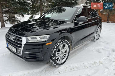 Позашляховик / Кросовер Audi Q5 2017 в Львові